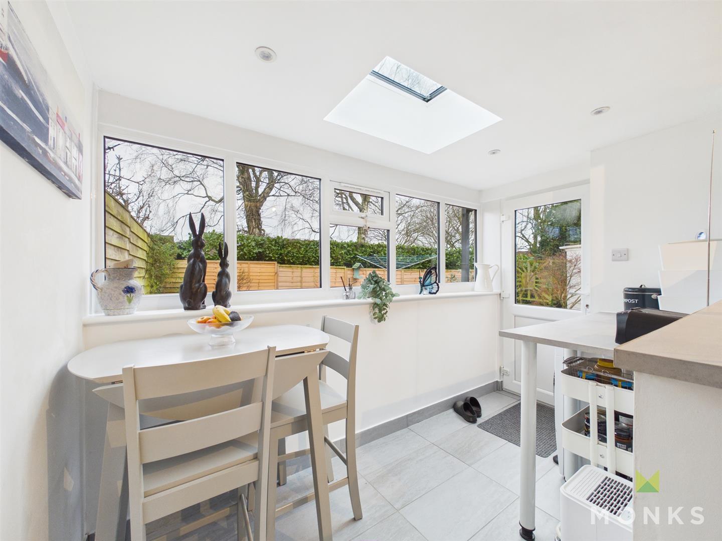 18 Meadow Close, Oswestry, SY11 2EB For Sale